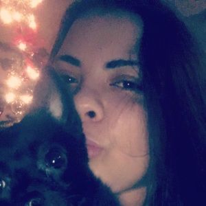 Meet your Posher, Jazjazmin